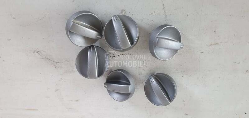 Komande ventilacije tockici za Mazda 2