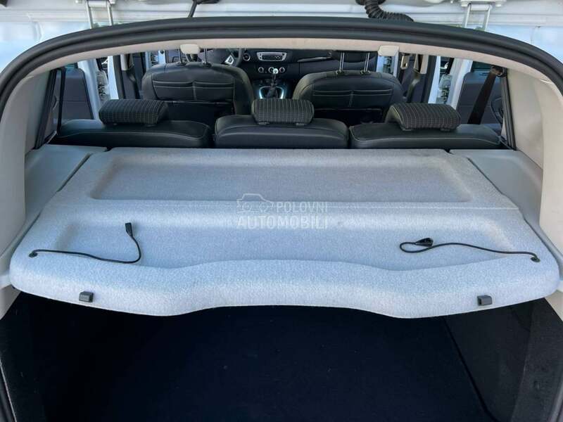 Polica gepeka - daska za Renault Scenic od 2009. do 2015. god.