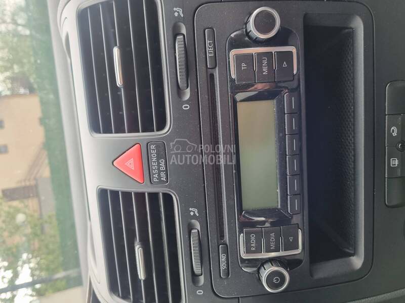 radio za golf 5 za Volkswagen Golf 5
