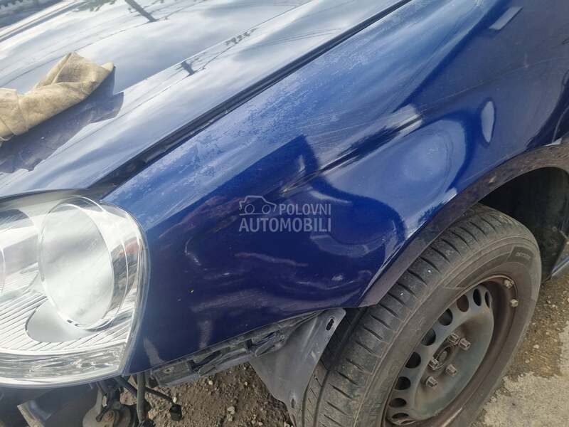 krila za dzetu 2007 za Volkswagen Jetta od 2005. do 2010. god.