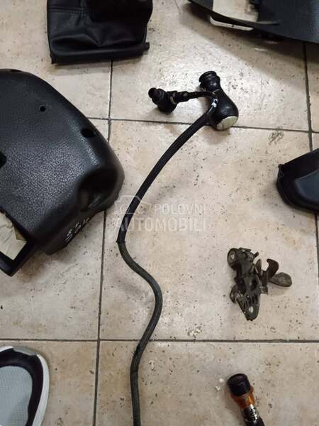 Crevo sa cuckom 1.8i za Peugeot 406