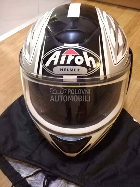 Airoh XL kao nova