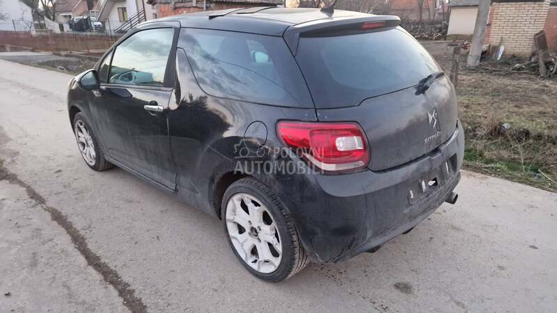 gepek vrata za Citroen DS3