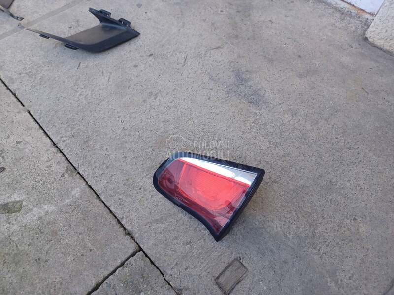 DESNA STOPALJKA za Citroen C3