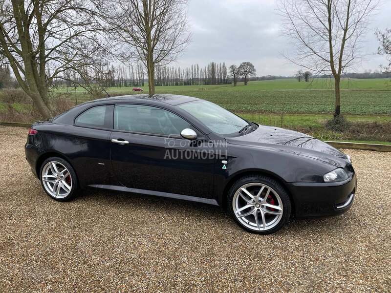 Delovi za Alfa Romeo GT