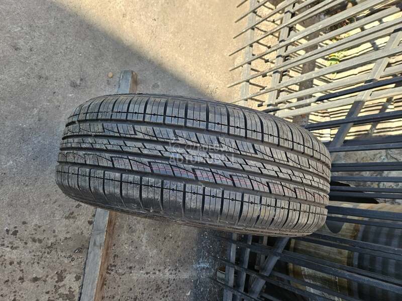 Kumho 245/65 R18 Sve sezone