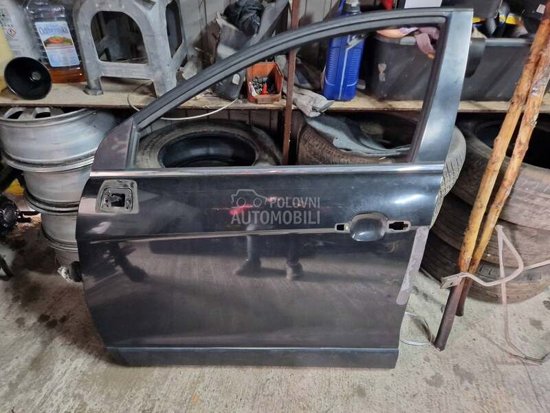 Vrata crna boja za Chevrolet Captiva