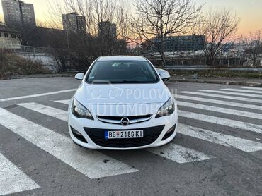 Opel Astra J RATE UZ LIČNU KARTU, Po dogovoru, 2018. Limuzina, Benzin | 1364 cm3, 132.433 km, 103kW (140 KS), Automatski / poluautomatski, 4/5 vrata, 5 sedišta, Beograd
