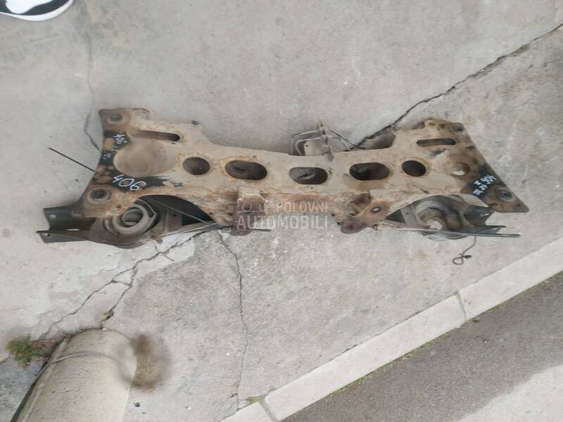 Zadnji trap za Peugeot 406