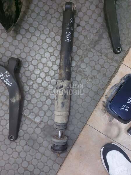 Zadnji amortizeri 1.8 16v za Peugeot 406