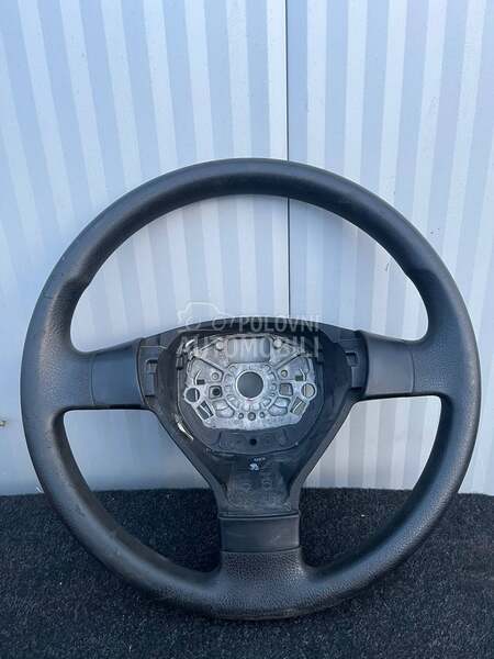 Trokraki volan za Volkswagen Golf 5, Passat B6, Touran