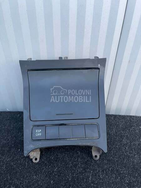 Pepeljara sa upaljacem za Volkswagen Golf 5, Golf 6