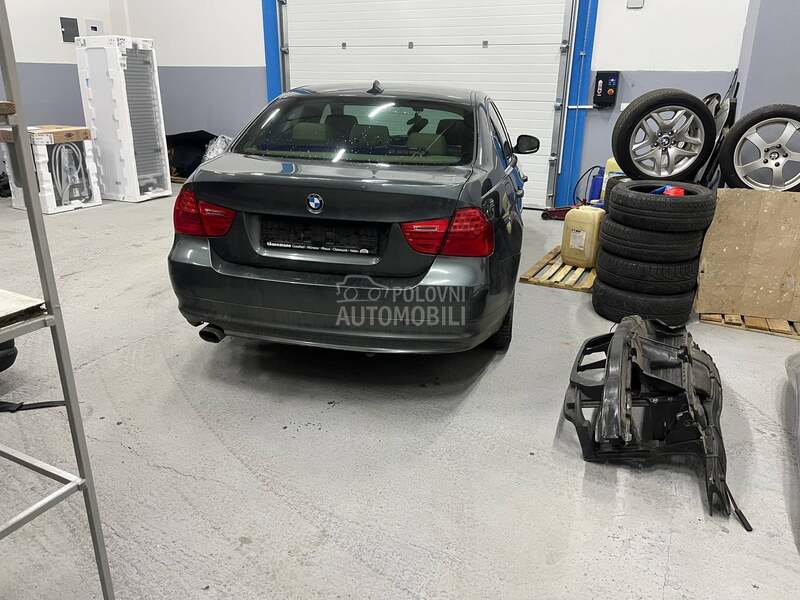BMW Serija 3 e90 -  kompletan auto u delovima