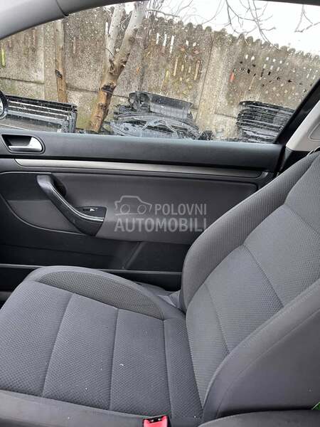 Sedišta za Volkswagen Golf 5