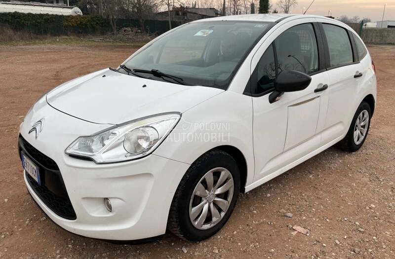 Citroen C3 2011. god. -  kompletan auto u delovima