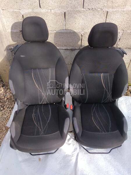 Sedišta za Peugeot 208