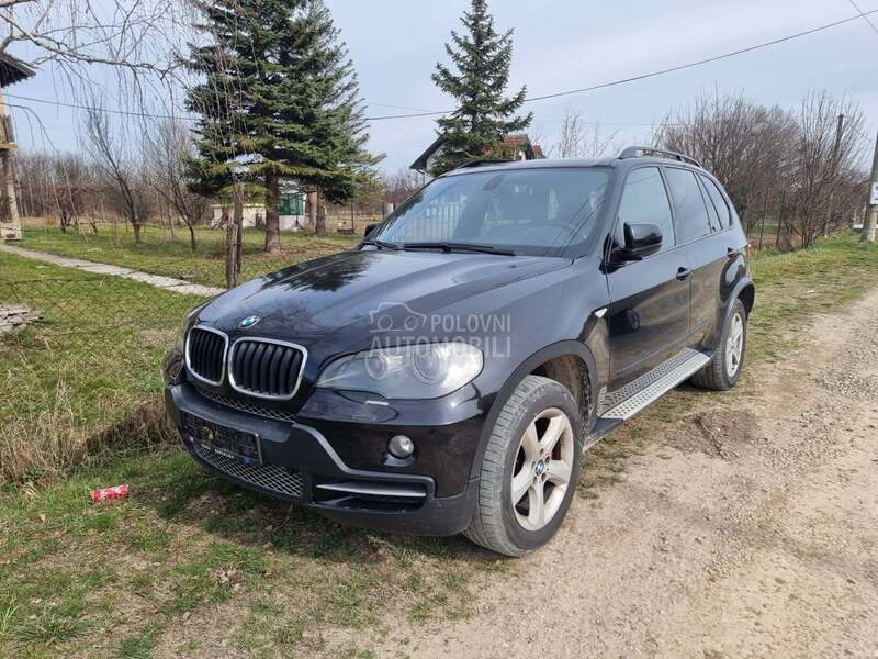 BMW X5 e70 -  kompletan auto u delovima
