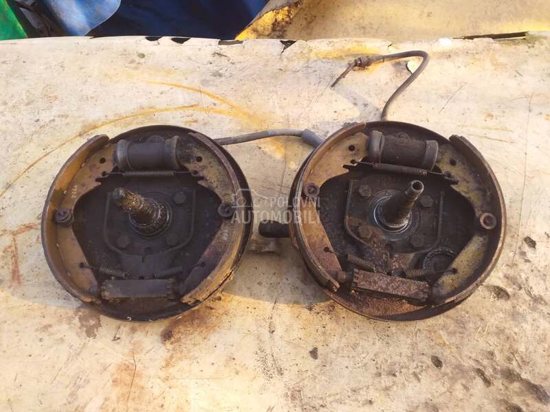 Glavcine prednje i zadnje za Volkswagen Buba od 1971. do 1976. god.