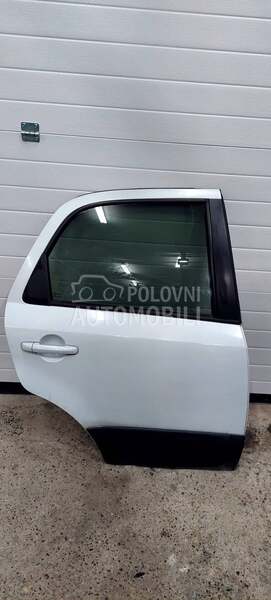 Vrata kvaka staklo za Suzuki SX4 od 2006. do 2013. god.