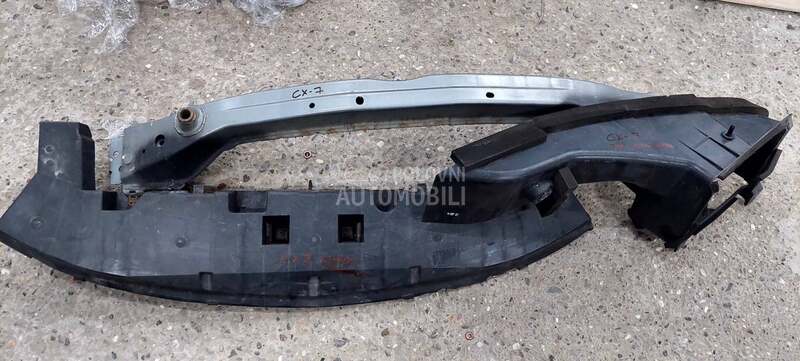 Plastika oko interkulera za Mazda CX-7 od 2007. do 2015. god.