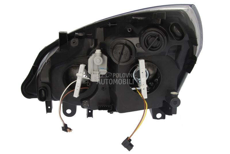 Farovi za Renault Scenic od 2003. do 2009. god.