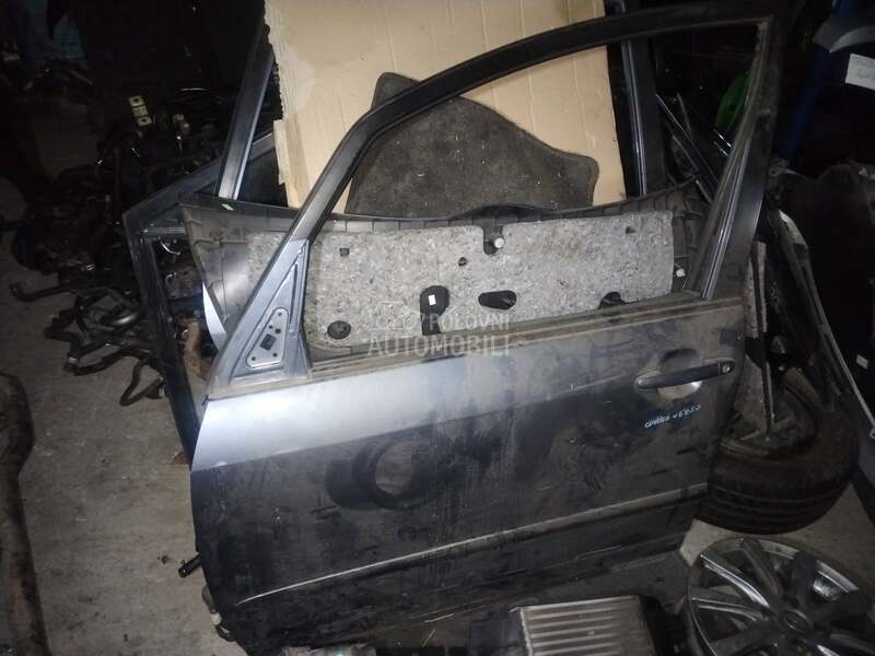 vrata za Toyota Corolla Verso od 2002. do 2004. god.
