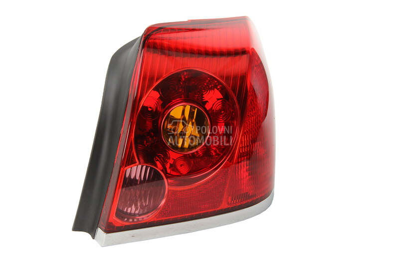 Stop svetla i stop lampe za Toyota Avensis od 2003. do 2008. god.