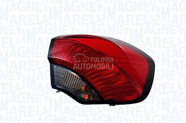 Stop svetla i stop lampe za Fiat Tipo od 2016. do 2021. god.