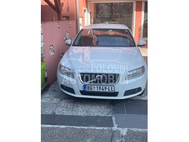 Volvo V70 2.0 (može zamena), 8.350 €, 2012. Karavan, Dizel | 1984 cm3, 235.000 km, 120kW (163 KS), Automatski / poluautomatski, 4/5 vrata, 5 sedišta, Beograd