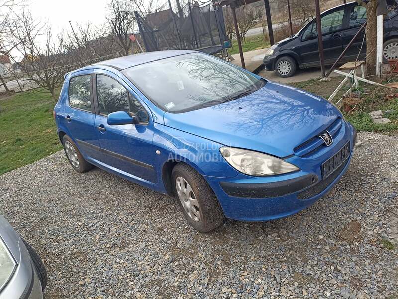 Peugeot 307 -  kompletan auto u delovima