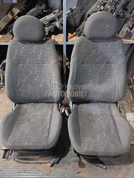 Enterijer sedista za Opel Corsa C od 1999. do 2006. god.