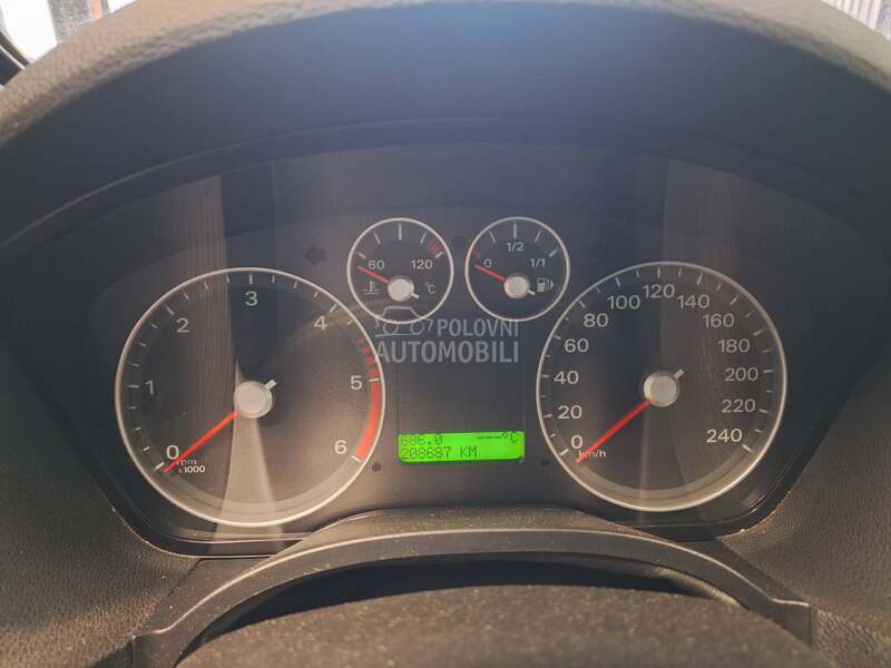 instrument tabla za Ford C-Max od 2005. do 2009. god.