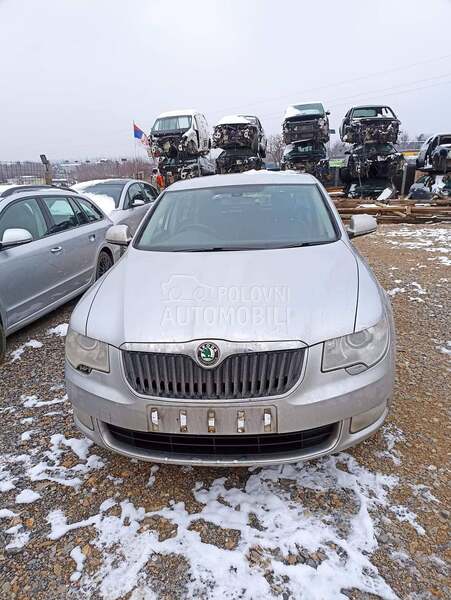 ZADNJA LEVA VRATA LIMUZINA za Škoda Superb od 2008. do 2012. god.