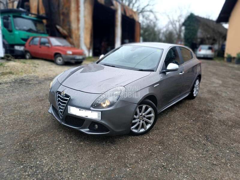 Levo krilo za Alfa Romeo Giulietta