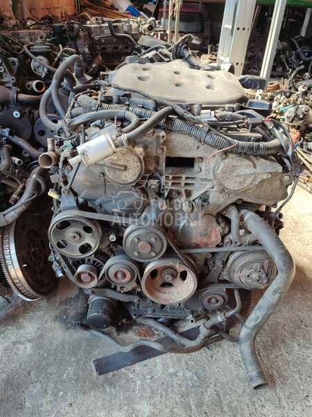 Motor za Infiniti FX35