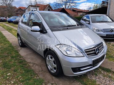 Mercedes Benz A 160 , 3.499 €, 2009. Hečbek, Benzin | 1498 cm3, 251.000 km, 70kW (95 KS), Manuelni 5 brzina, 4/5 vrata, 5 sedišta, Aleksinac