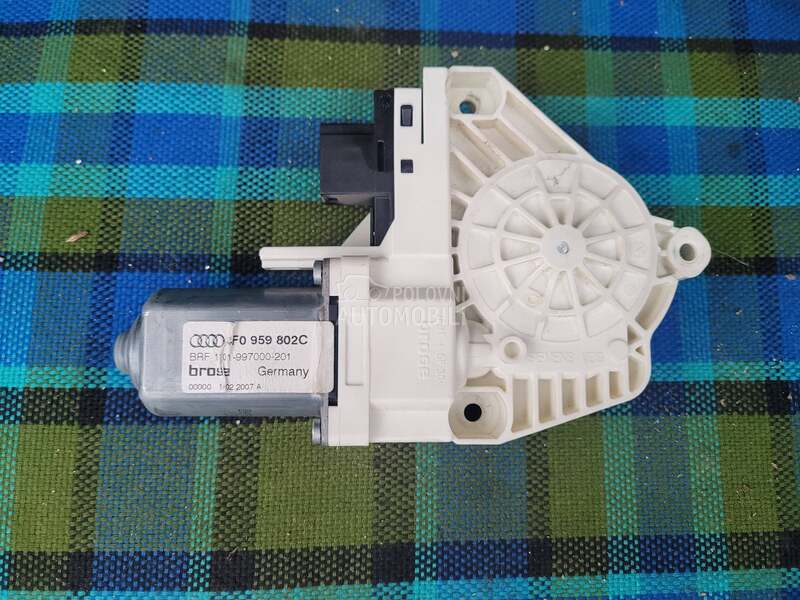 motor podizaca stakala za Audi A3, A4, A5 ... od 2004. do 2012. god. za Audi A3, A4, A4 Allroad ... od 2004. do 2012. god.