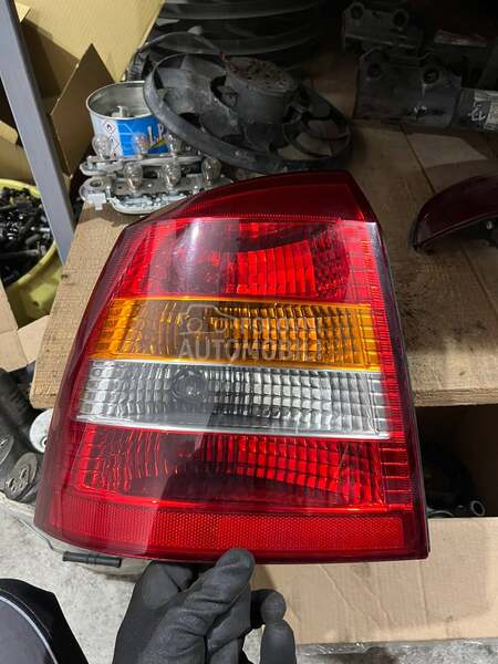 lampa svetlo hecbek za Opel Astra G od 1998. do 2008. god.