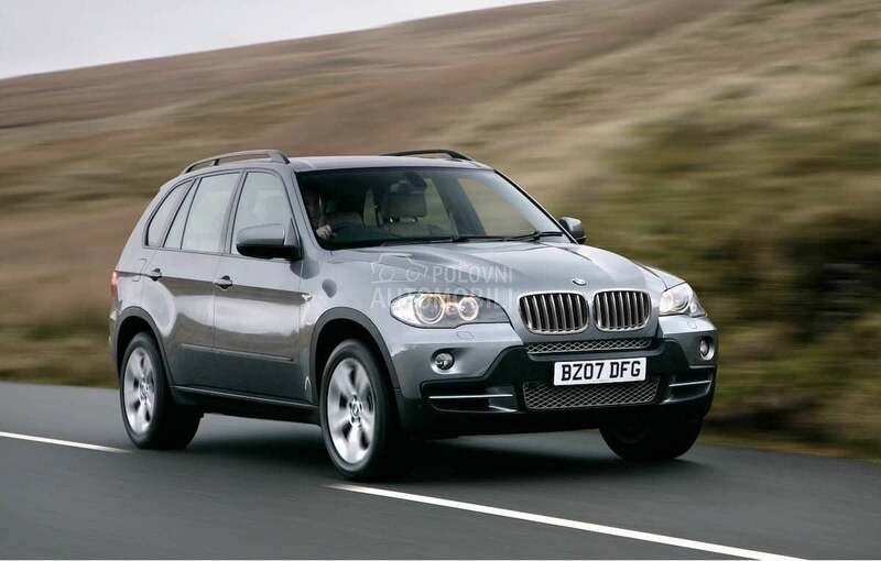 BMW X5 e70 -  kompletan auto u delovima