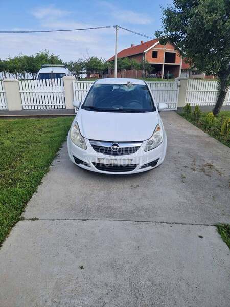 hauba za Opel Corsa D od 2006. do 2011. god.