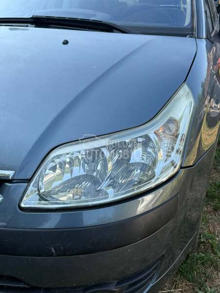 farovi za Citroen C4