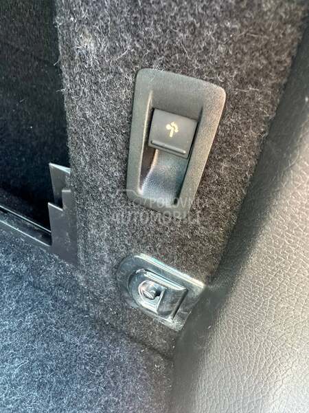 Elektronska  euro kuka za Volkswagen Passat B7, Passat CC, Passat B7 Alltrack