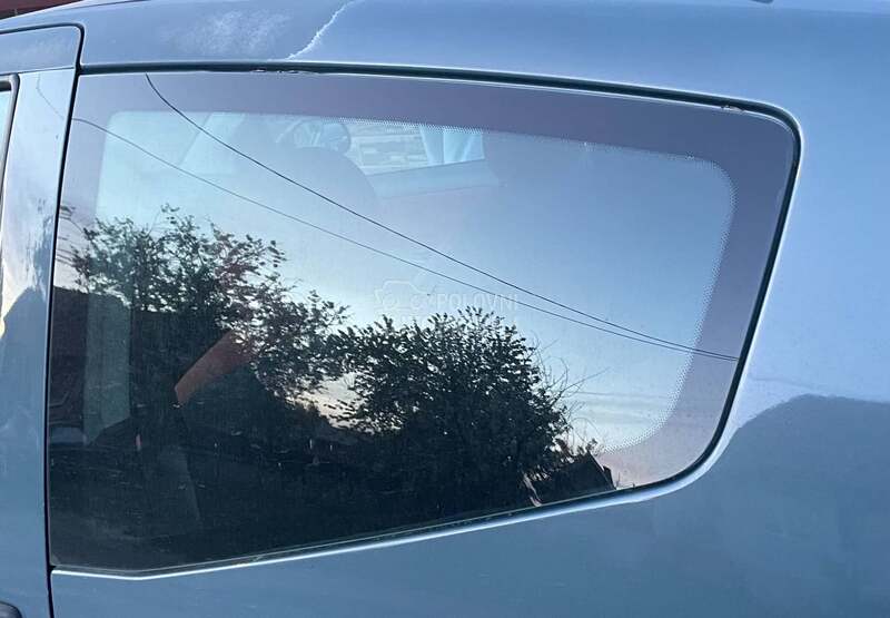Bočno staklo levo za Citroen C2