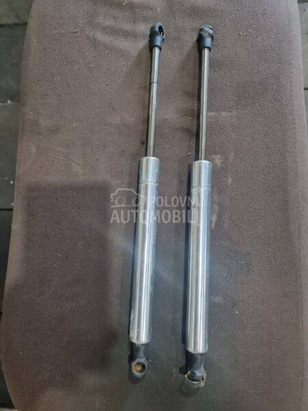 Amortizeri haube za Volkswagen Phaeton