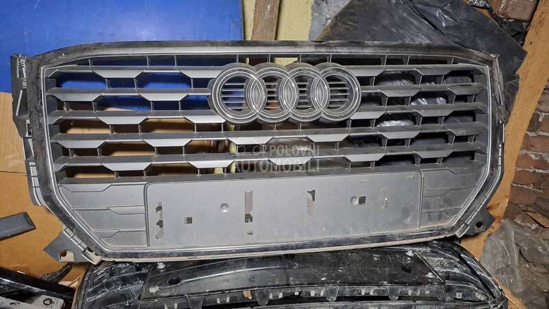 maska za Audi Q2