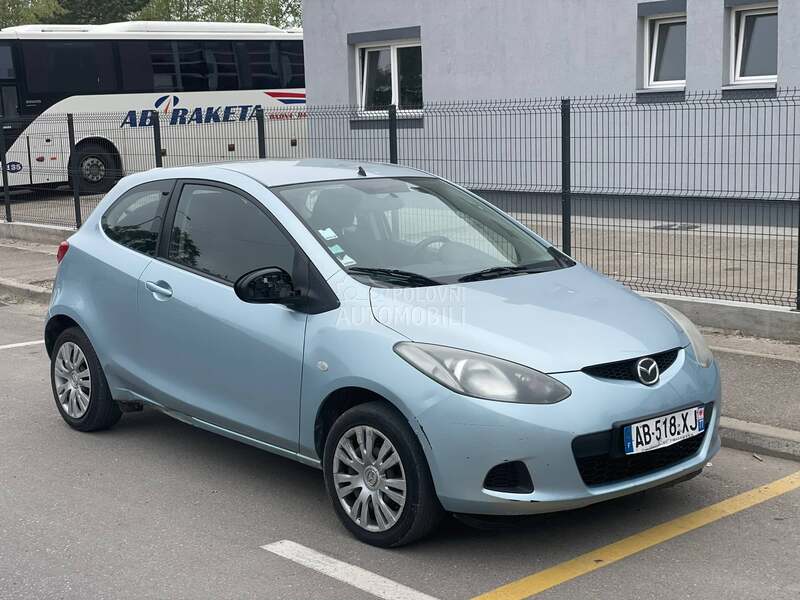Mazda 2 2008. god. -  kompletan auto u delovima