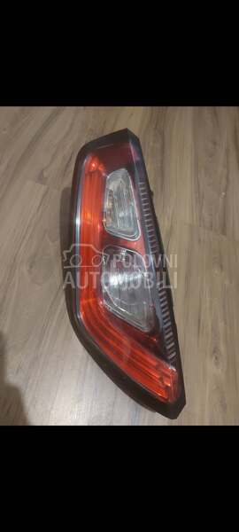 leva stop lampa za Fiat EVO