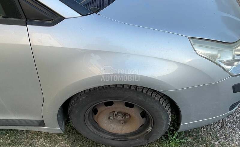 Desno krilo za Citroen C4