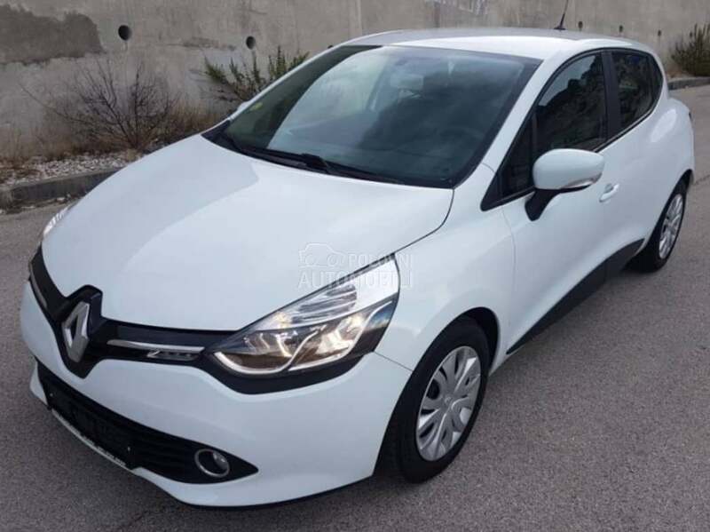 Renault Clio IV -  kompletan auto u delovima