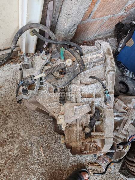 menjac 4x4 reduktor za Dacia Duster od 2010. do 2018. god.